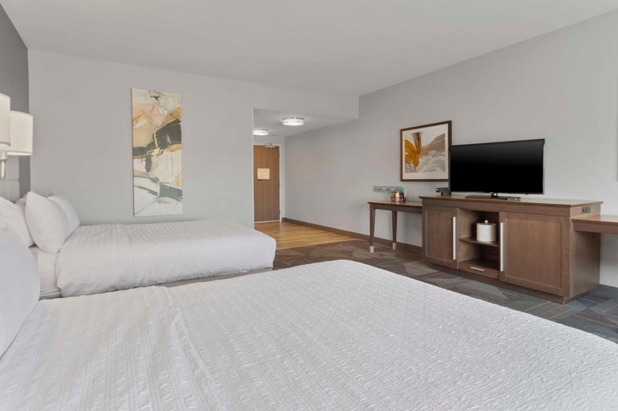 Hampton Inn & Suites Columbus Scioto Downs Extérieur photo