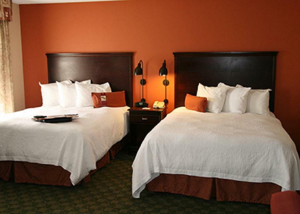 Hampton Inn & Suites Columbus Scioto Downs Extérieur photo